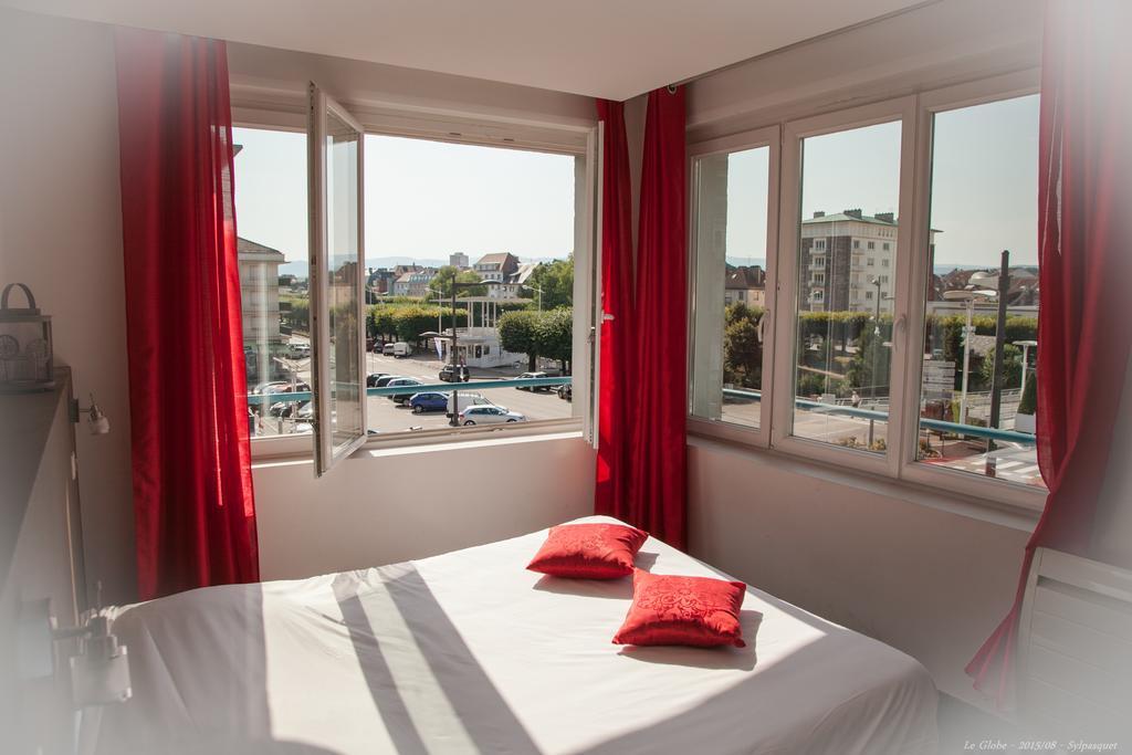 Hotel Bar Le Globe Saint-Die-des-Vosges Номер фото